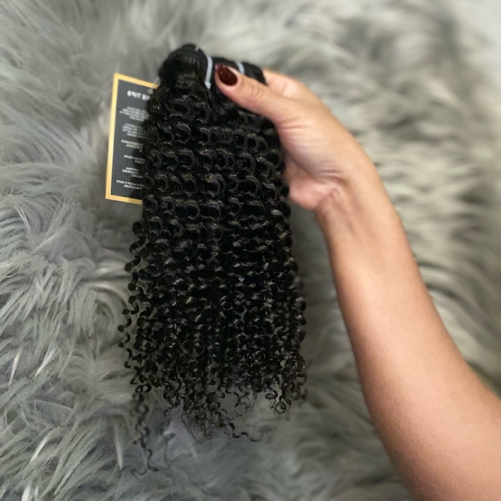 Bundles Frontals and Closures 12/ 11-24th 2022 call 443-272-1715 for discount!